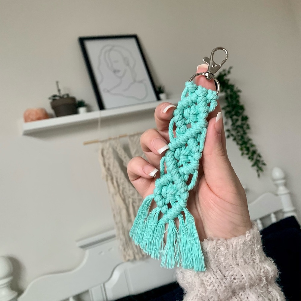 Boho Macrame Keychain - Picture 8 of 8